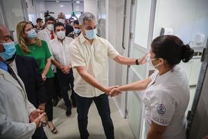 Abdo Benítez no responde sobre cambios de ministros - Nacionales - ABC Color