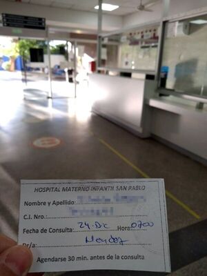 En el Hospital San Pablo dejaron “plantados” hoy a los pacientes - Nacionales - ABC Color