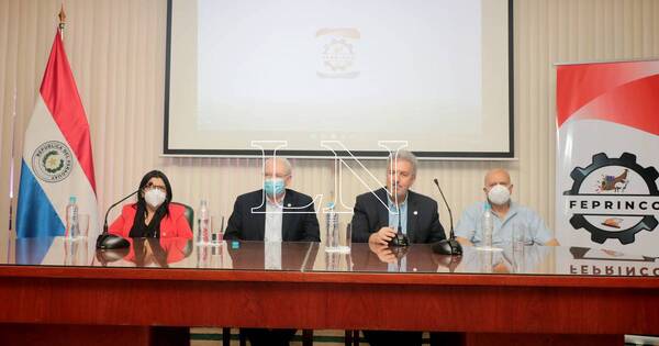 La Nación / Contener gastos y luchar contra el contrabando deben ser prioritarios en el 2022, sostienen