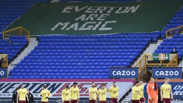 Premier League: Burnley y el Everton aplazado por Covid-19