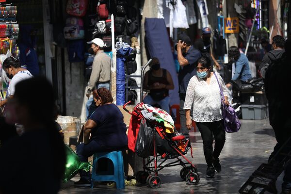 La actividad económica de México cae 0,7 % en octubre - MarketData