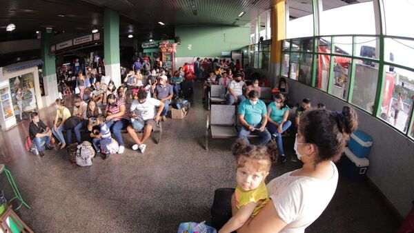 Terminal de Ómnibus registra más de 30.000 viajeros que van rumbo al interior del país