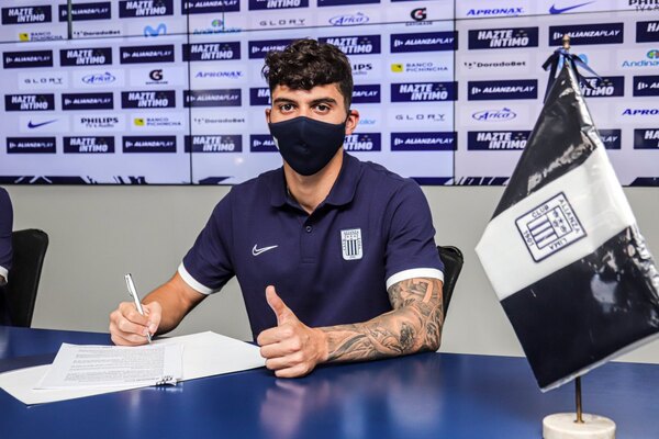 El paraguayo que será compañero del 'Pájaro' Benítez en Alianza Lima