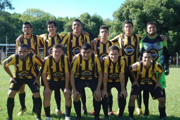 Semifinales equilibradas en Areguá - Fútbol - ABC Color