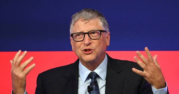 La Nación / Bill Gates: “Entramos alo peor de la pandemia”