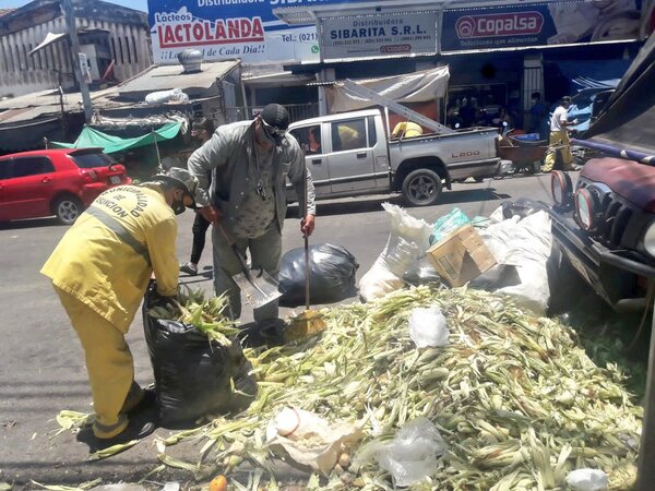 Mercado 4: Recolectan139 mil kilos de basura en la semana de Navidad - Megacadena — Últimas Noticias de Paraguay