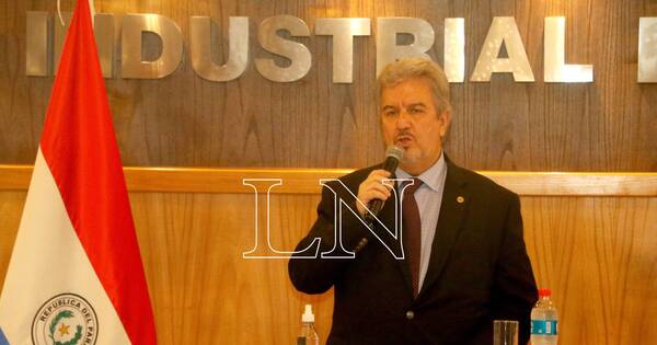 La Nación / Mano a mano con Enrique Duarte: “Una política de desarrollo industrial debe ser transversal para el crecimiento”
