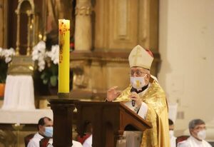 Edmundo Valenzuela  oficializa su retiro del Arzobispado