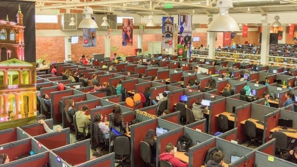 Diario HOY | Sector de contact center prevé un crecimiento del 15 % para el 2022