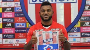 Junior oficializa el regreso del goleador Miguel Borja