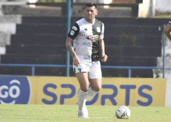 Crónica / Óscar Velázquez. UN ZAGUERO DE PRIMERA