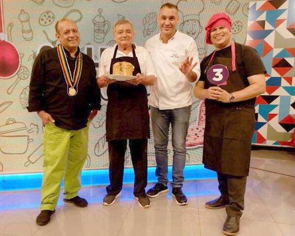 Crónica / Hicieron competencia de quién preparaba el pan dulce más rico