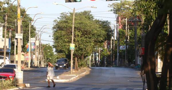 La Nación / La ciudad de Asunción amaneció completamente limpia en Navidad