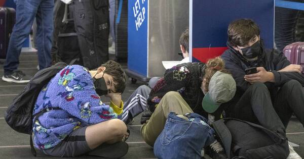 La Nación / Se cancelaron miles de vuelos en el mundo