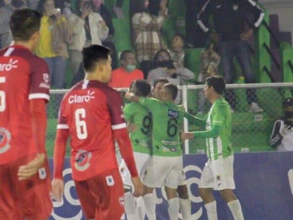 Pedro Báez: gol, pero eliminación del Antigua FC - Fútbol Internacional - ABC Color