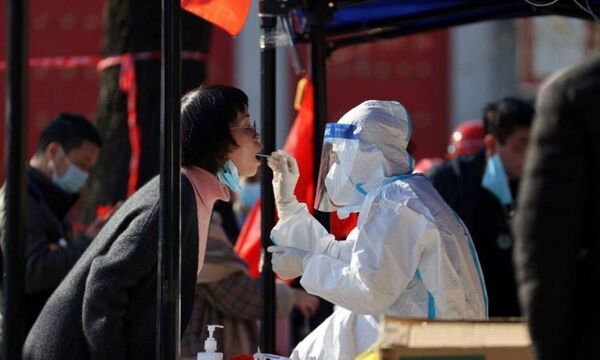 China anunció su mayor número de casos de coronavirus en cuatro meses