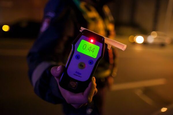 Navidad: Caminera afirma que cifra de alcoholizados es igual al año pasado - Nacionales - ABC Color