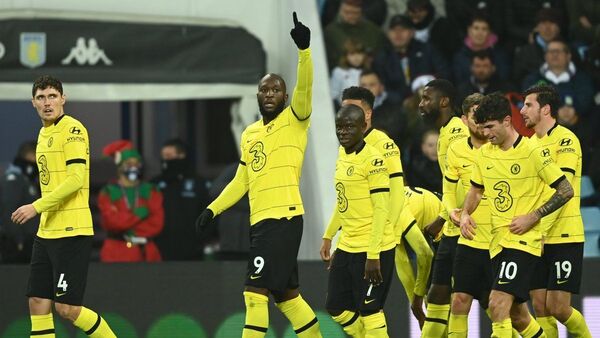 Chelsea derrotó al Aston Villa con un efectivo Jorginho