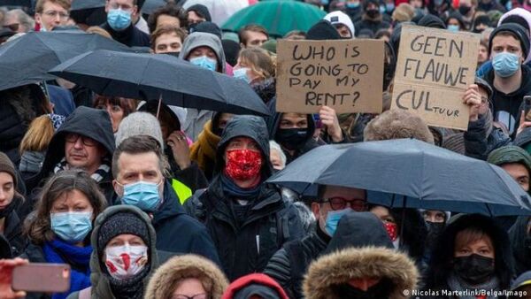 Manifestación en Bruselas contra el cierre de cines y teatros