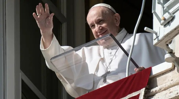 “Para preservar la armonía en la familia hay que luchar contra la dictadura del yo”, advierte el Papa Francisco