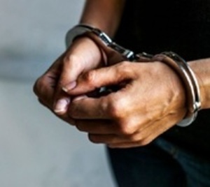 Detienen a hombre por drogar y agredir a su pareja embarazada - Paraguay.com