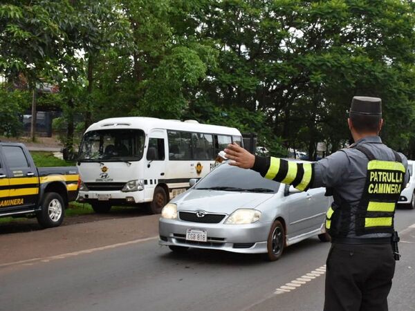 Caminera reportó más de 250 ebrios al volante, vehículos demorados, heridos y fallecidos durante feriado largo