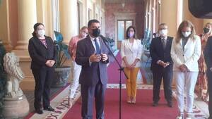 Crónica / [VIDEO] Anínati! Salud confirmó tres casos positivos de Ómicron