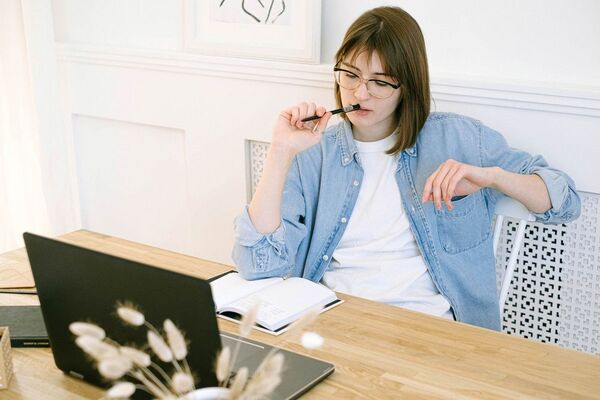 Por qué los planes futuros siempre suenan divertidos, pero pueden provocar ansiedad