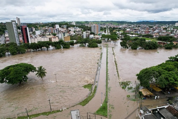 Brasil: Al menos 18 muertos y más de 16.000 damnificados por las fuertes lluvias en Bahía
