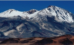 Diario HOY | Buscan a dos montañistas franceses perdidos en ascenso a volcán argentino