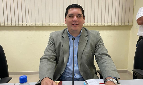 Marcial Cardozo preside la Comisión Permanente de la Junta Municipal - OviedoPress