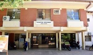 Bebé fue abandonado por su madre en el Hospital de Coronel Oviedo - Noticiero Paraguay