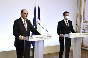 Francia impone el teletrabajo y adelanta la tercera dosis - Mundo - ABC Color