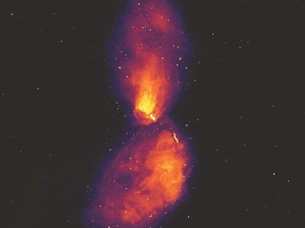 Captan la imagen más nítida de una erupción de agujero negro