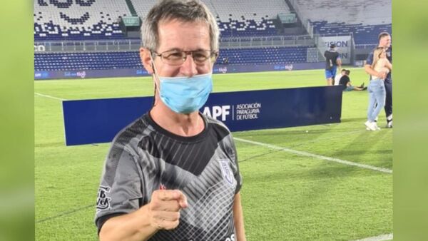 Kichipoka a olimpistas: "Que lo miren por TV con la Albinegra"
