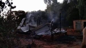 Carmen del Paraná: Hombre muere durante incendio en su casa