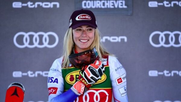 Mikaela Shiffrin, líder de la Copa del Mundo de Esquí Alpino, dio positivo para COVID-19