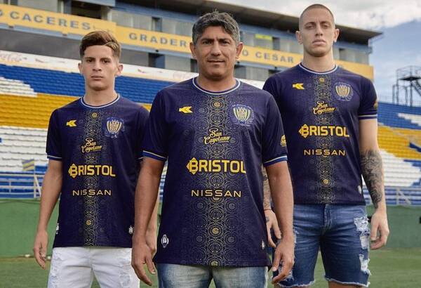 Crónica / PARA “CAÑA” LOS JUGADORES NO “MOJARON” LA CAMISETA