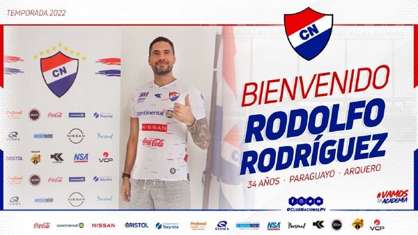Nacional anuncia un refuerzo y renovación con tres jugadores