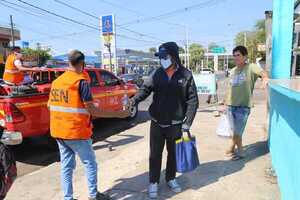 Asisten con agua potable a transeúntes de Asunción y envían cisternas al Chaco y Concepción - .::Agencia IP::.