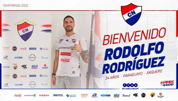 Nacional anuncia un refuerzo y renovación con tres jugadores
