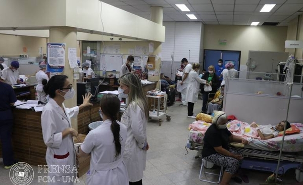 Diario HOY | Clínicas aprovecha consultas para convencer a pacientes de que reciban vacuna antiCOVID