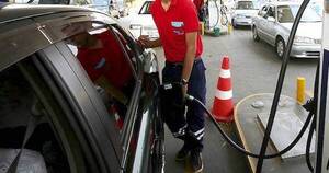La Nación / Condiciones desfavorables para mantener reducción de precios de combustibles, alegan