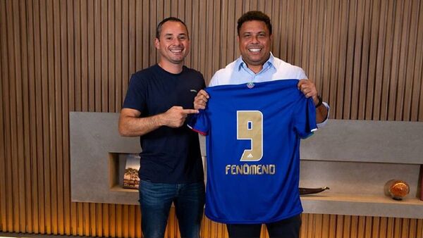 La primera decisión fuerte de Ronaldo como nuevo dueño del Cruzeiro