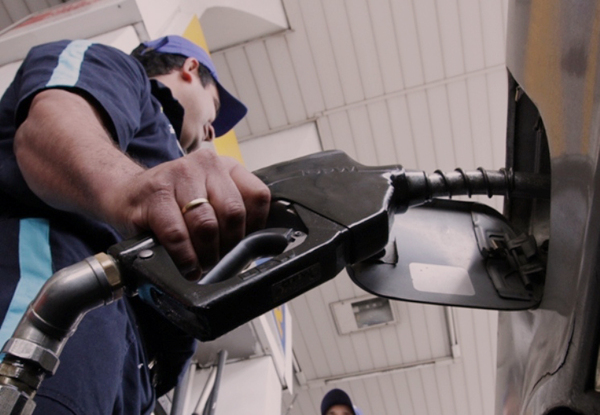 Precios de combustibles vuelven a aumentar desde el sábado
