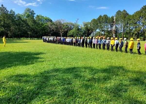 Fundan primera estación de Bomberos Voluntarios en José Fassardi con apoyo del MOPC - Megacadena — Últimas Noticias de Paraguay
