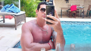 Diario HOY | Pablo Rodríguez 'calienta' Instagram: "Si van a chupar en el sol..."