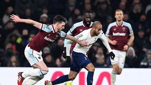 El West Ham reacciona; el Tottenham muestra impotencia