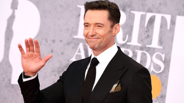 El actor Hugh Jackman anuncia que tiene covid-19