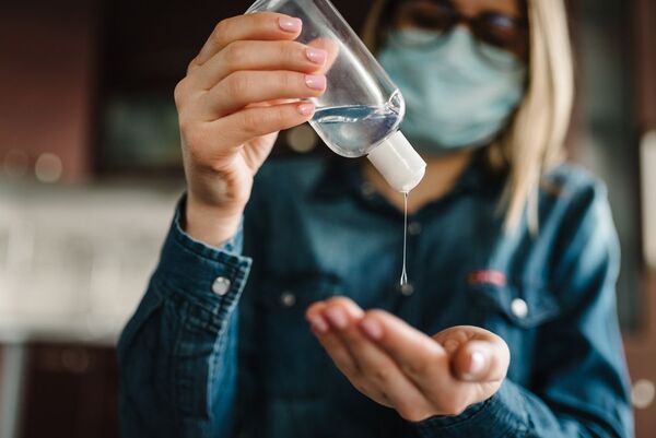 Instan a la población a inmunizarse y mantener medidas sanitarias, ante ingreso de Ómicron al país - MarketData
